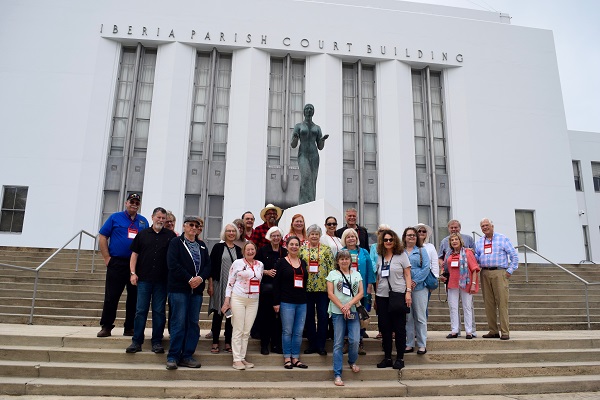 Visitors at Iberia Parish Courthouse